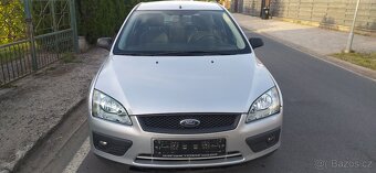 FORD FUCUS 1,6i74kw,rv5/2005,2MAJITEL, NAJETO88841km - 2