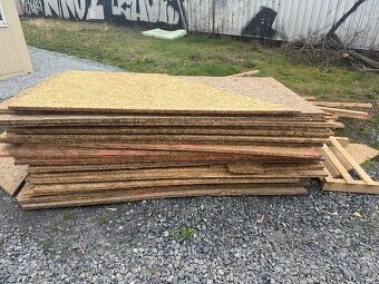 OSB desky + střešní latě 80 000 Kč materiálu za zlomek ceny - 2