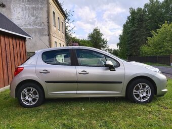 Peugeot 207 - 2