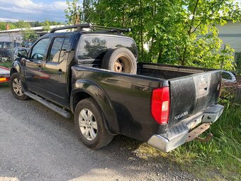 Nissan Navara 2,5 140 kw r.v,2011 N.D. - 2
