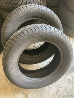 215/60 r16 - 2