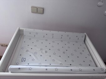 Přebalovací pult + nová podložka - 2