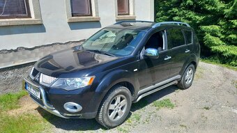 Mitsubishi Outlander 2.0 DI-D 4x4 7-MÍST - 2