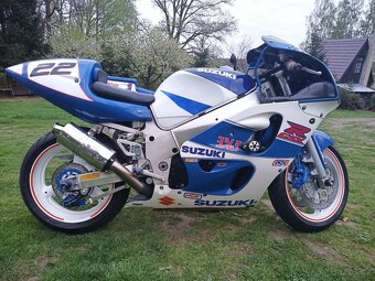Prodám Suzuki GSX-R 600 SRAD - 2