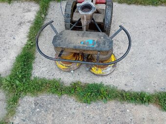 Dvoububnová sekačka Vari BDR700 - 2