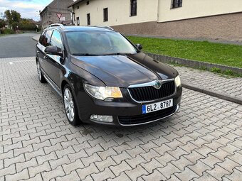 Škoda Superb kombi 2.0TDI 125kw - 2