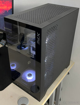 Herní PC - Ryzen 7 7700 / RX 9070 XT / 32GB RAM / 850W / 1TB - 2