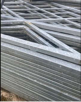 Pozinkované plotové dílce - 3m - 2