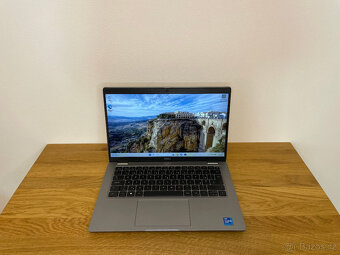 Dell Latitude 5420 i7 1185G7 - 14" -16/32GB RAM - 512GB SSD - 2