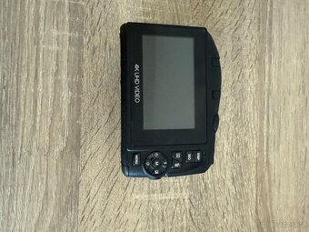 Kompaktní digitální foťák 4K - 2