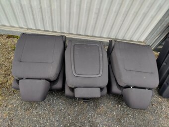 Sedačky, tapeci Touran - facelift - 2