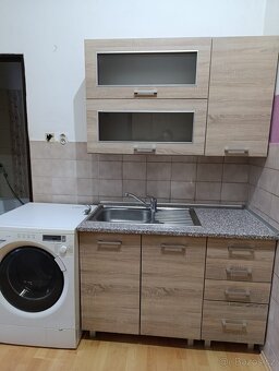 Pronájem bytu 2+1 Karlovy Vary - 2