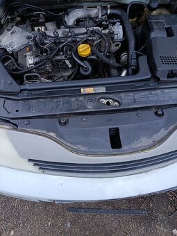 Renault laguna 2.0dci kombi - 2