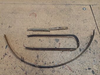 Výztuhy jawa pérák - 2