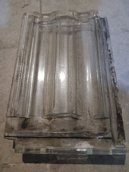 Střešní taska - 2