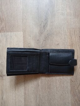 Kožená peněženka Arwel - 2