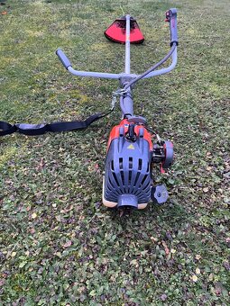 Křovinořez Oleo Mac Sparta 250 - 2