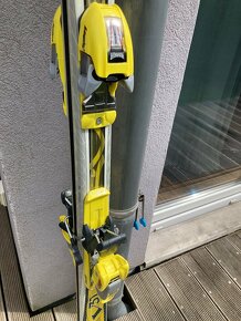 Lyže VöLKL V31 včetně vázání za hubičku - 2