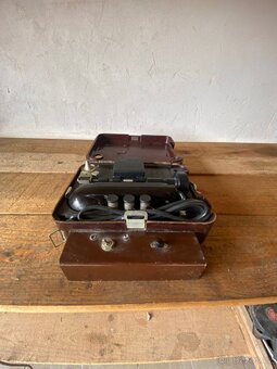 Polní telefon - 2