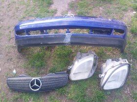 Mercedes slk w170 přední nárazník a svetlo - 2