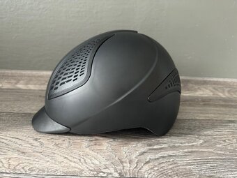 Přilba / helma UVEX Exxential II - jezdecká - 2