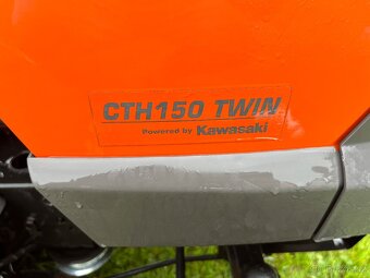 Prodám zahradní traktor HUSQVARNA CTH 150 TWIN - 2
