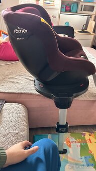 Britax Römer Autosedačka Dualfix M i-Size (9-18kg) - 2
