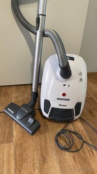 Vysavač Hoover Brave bílý - 2