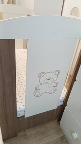 Dětská postýlka 120 x 60 cm (bez matrace) - 2