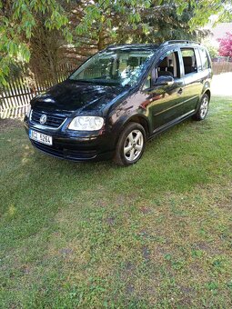 Touran 1.9 TDI 77 kW, r.v.2005,serviska,277 tis km - 2