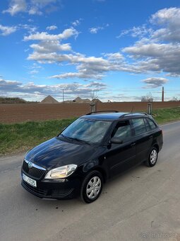 Škoda Fabia Combi 1.4 16V 63 kW r.v. 2012 Servisní kniha. - 2