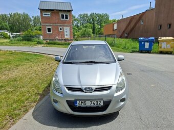 Hyundai i20 r.v.2011 Hatchback - 2