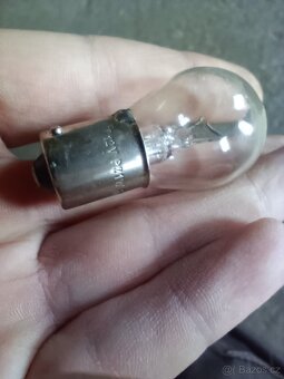 68 ks autožárovek 12V 21W P21W (BA15s) – nové - 2