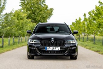 BMW Rad 5 Touring 530d mHEV xDrive A/T M-Packet - 2