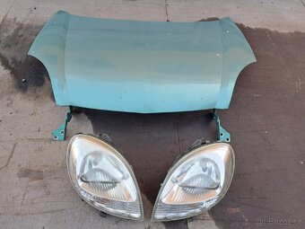 Renault Kangoo přední světla a kapota 2003 - 2