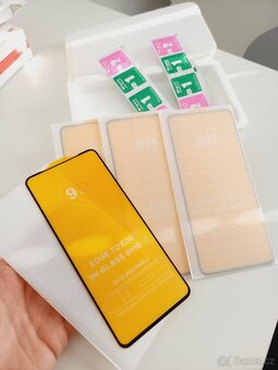 4x tvrzene sklo Xiaomi 13 - 2