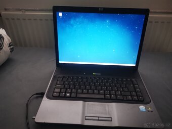 Hewlett-Packard - 2