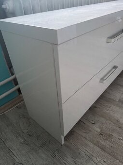 Tv stolek - 2