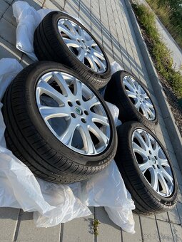 Originální ALU Škoda 5x112 R17 - Zánovní pneu Pirelli - 2