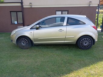 Opel Corsa 1,2 benzín - 2