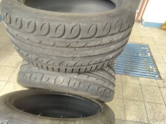 Prodám pneumatiky 225/45 R 17 - 2