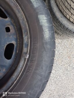 Letní pneumatiky 185/60 R 14 na disku Škoda Fabia 5x100. - 2
