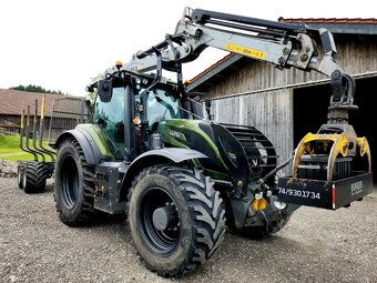 Lesní traktor VALTRA T234S - 2