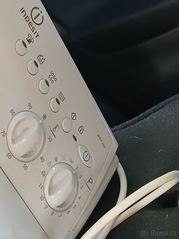 pračka Indesit - 2