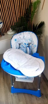 Dětská jídelní židlička - 2