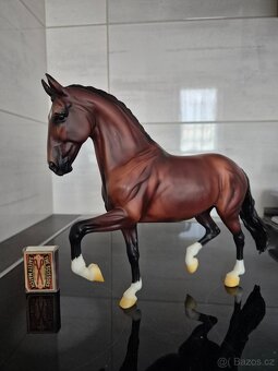Breyer Traditional - 2
