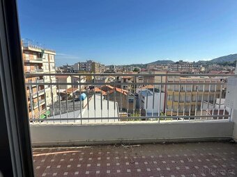 Sicílie, prodej bytu 5+1, 159 m2, Barcellona Pozzo di Gotto - 2