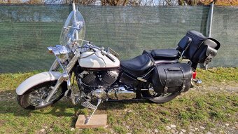 Yamaha XVS 650 Dragstar Classic - 2