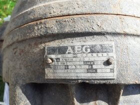 Prodám elektromotor AEG - 2