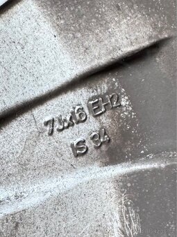 Kola BMW r16, 205/55/16 zimní pneu - 2